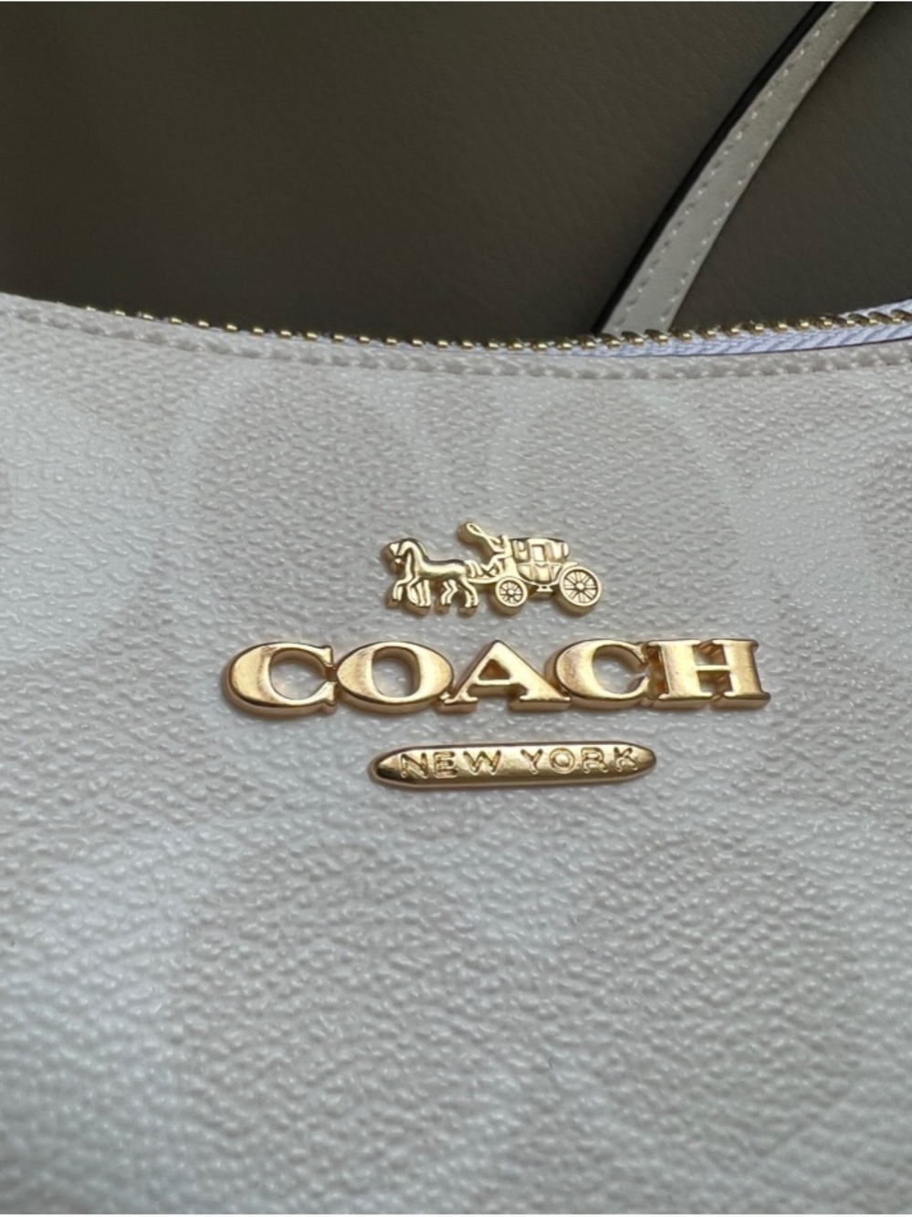 Coach Teri Shoulder Bag In Signature Canvas CA548 - Picture 9 of 11